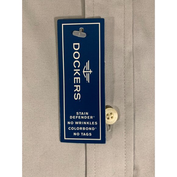 Dockers Mens Button-Down Shirt XL 17/17.5 Light Blue Wrinkle-Free Stain Defender - Picture 8 of 9